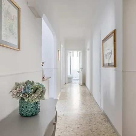Appartement Vatican Collection - Vatican Stylish